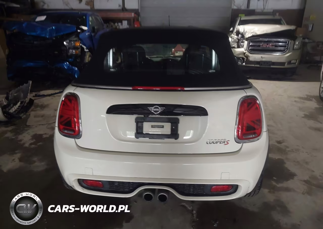 2020 Mini Convertible Cooper S VIN:WMWWJ5C09L3L11216 - 16