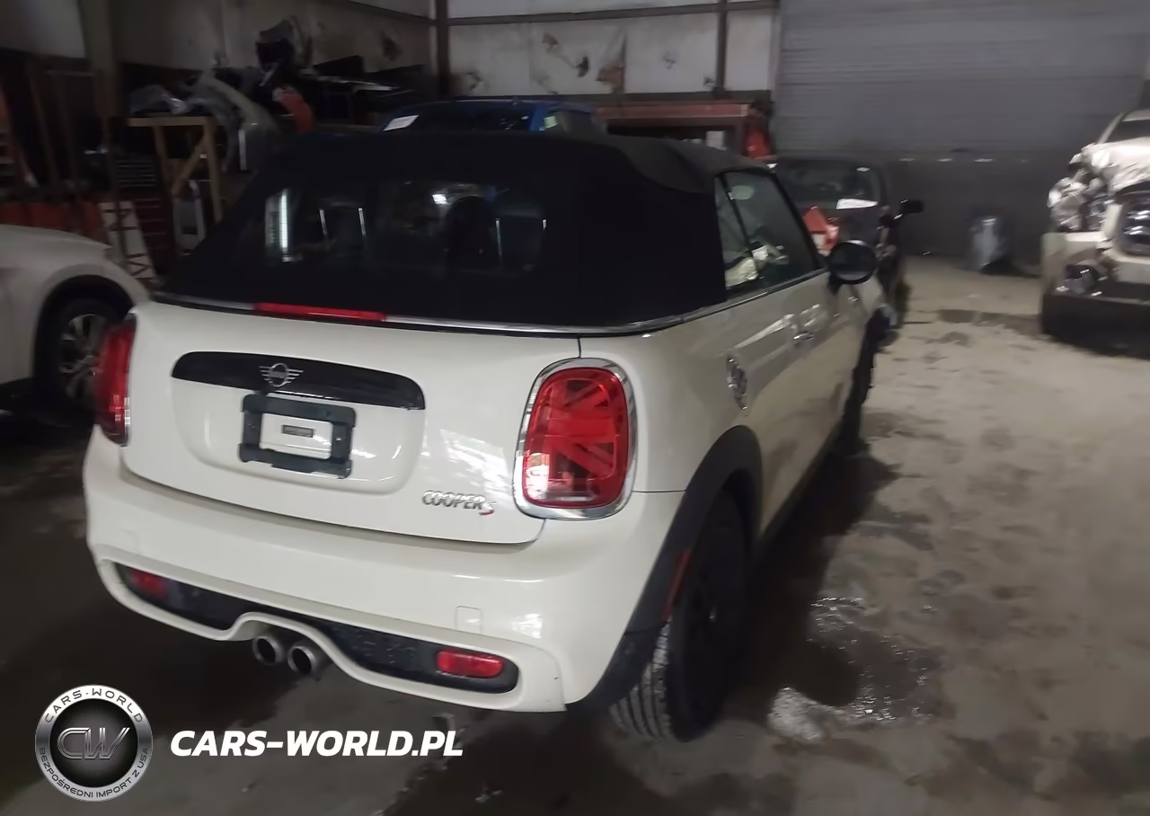 2020 Mini Convertible Cooper S VIN:WMWWJ5C09L3L11216 - 4