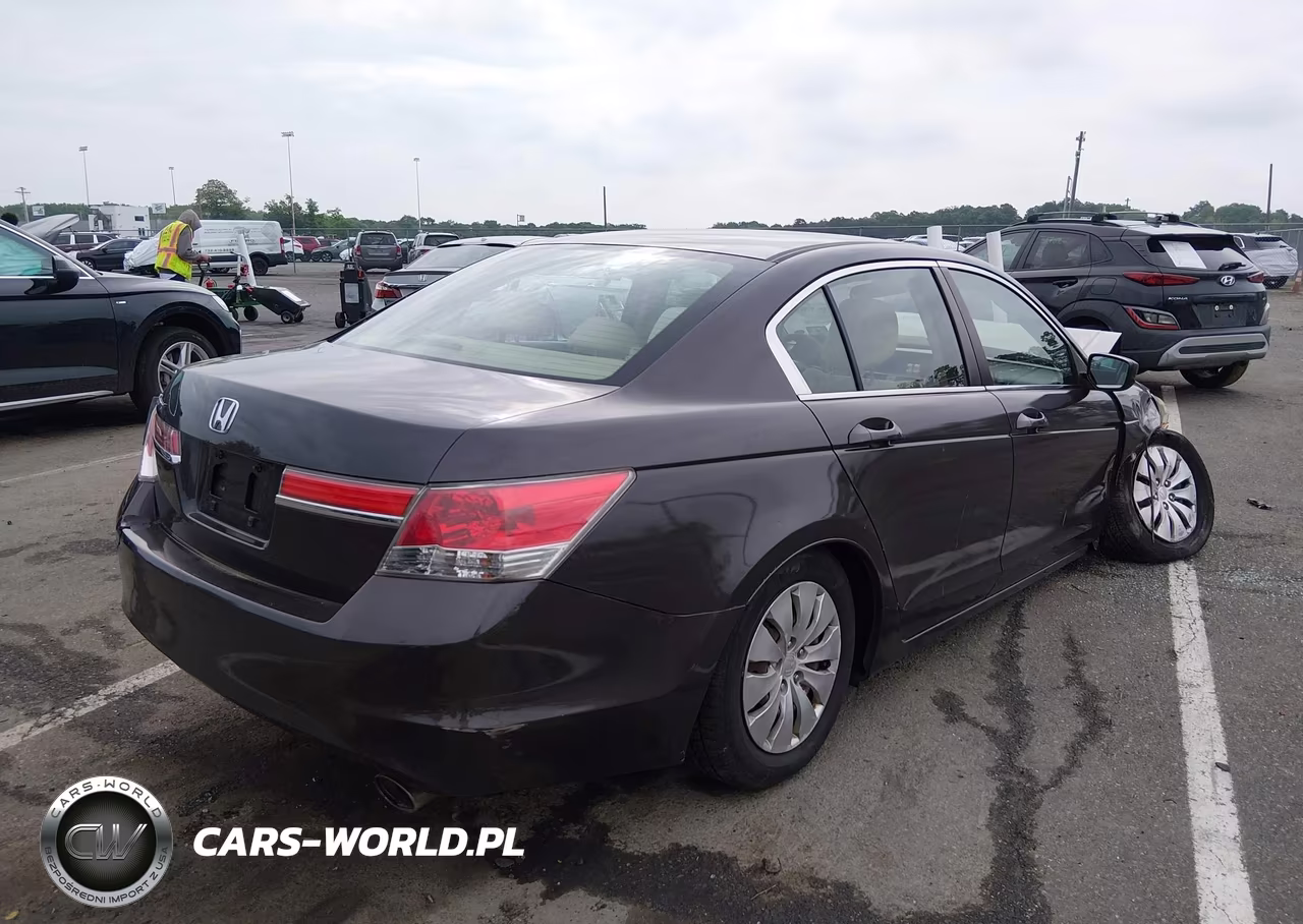2011 Honda Accord 2.4 Lx VIN:1HGCP2F38BA065828 - 4