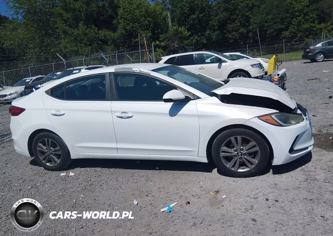 2018 Hyundai Elantra Sel VIN:5NPD84LF2JH237949 - 13