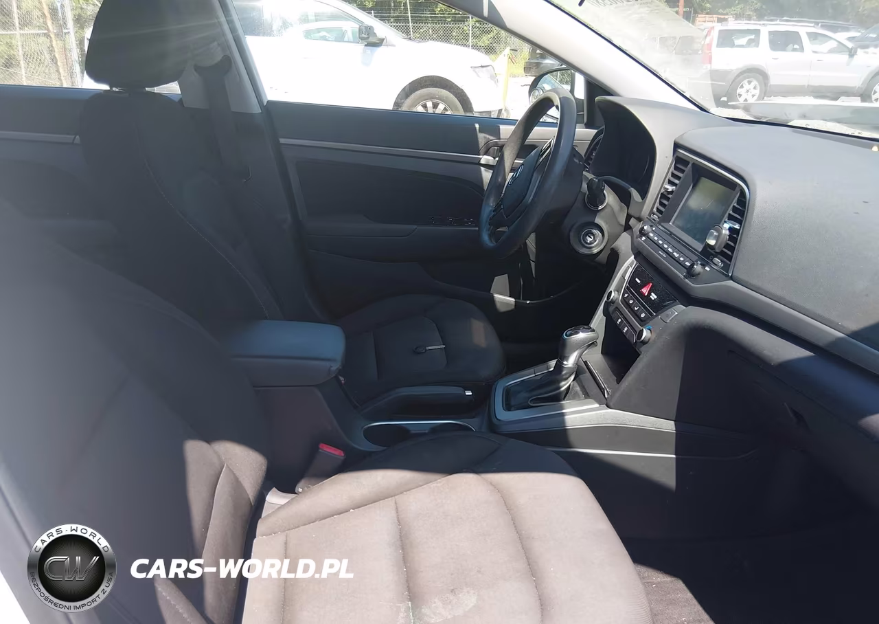 2018 Hyundai Elantra Sel VIN:5NPD84LF2JH237949 - 5