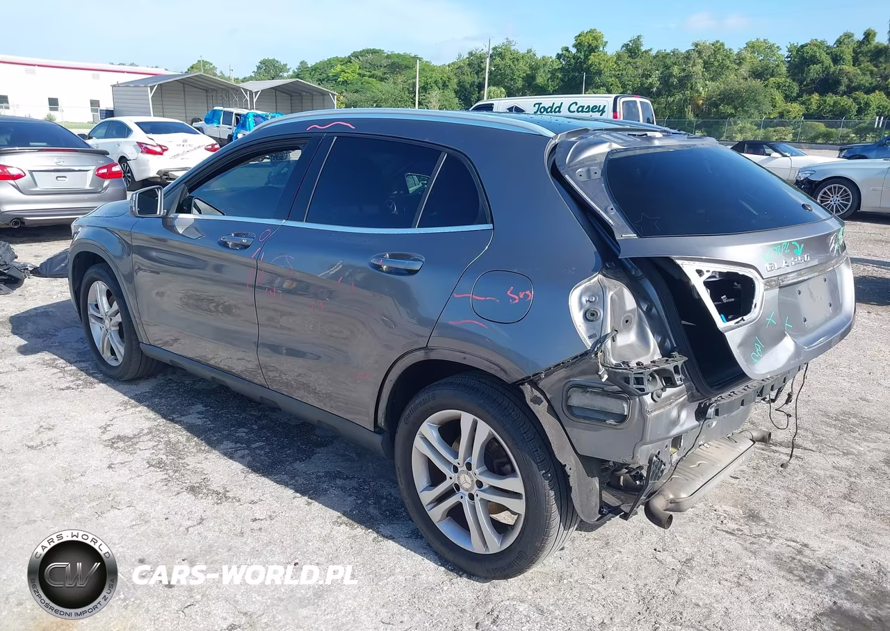 2015 Mercedes-Benz Gla 250 VIN:WDCTG4EB7FJ113287 - 3