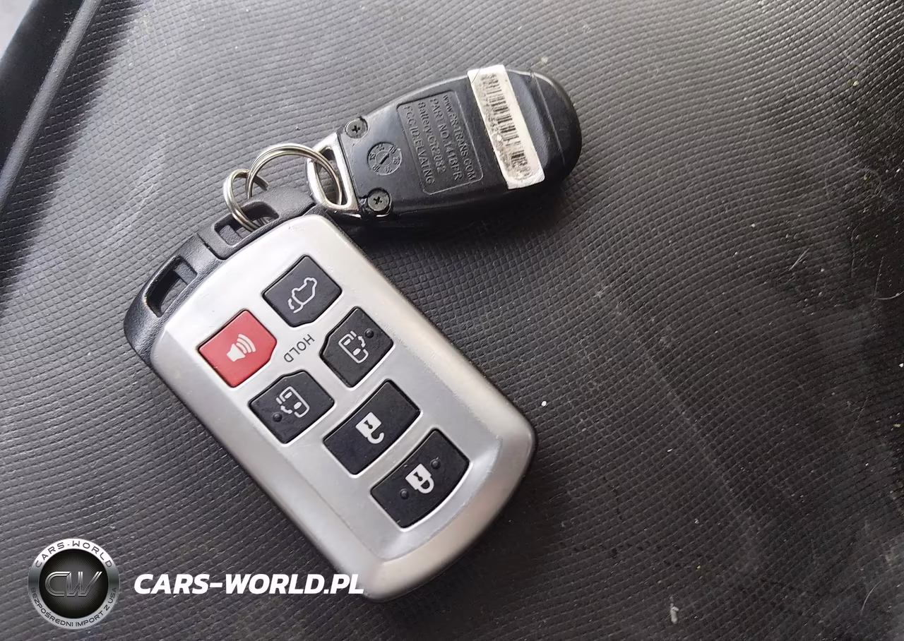 2015 Toyota Sienna Xle 8 Passenger VIN:5TDYK3DC5FS599471 - 11