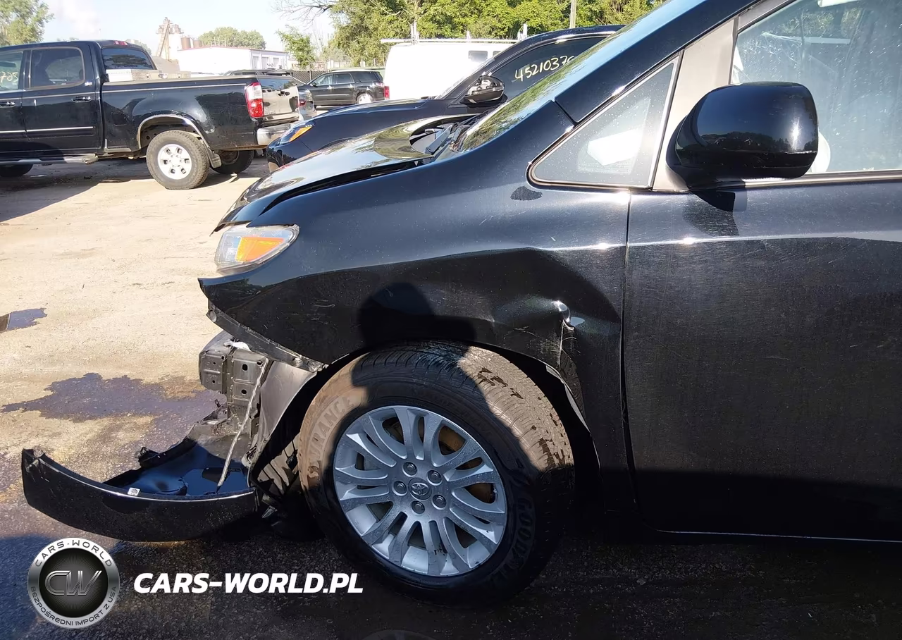 2015 Toyota Sienna Xle 8 Passenger VIN:5TDYK3DC5FS599471 - 18
