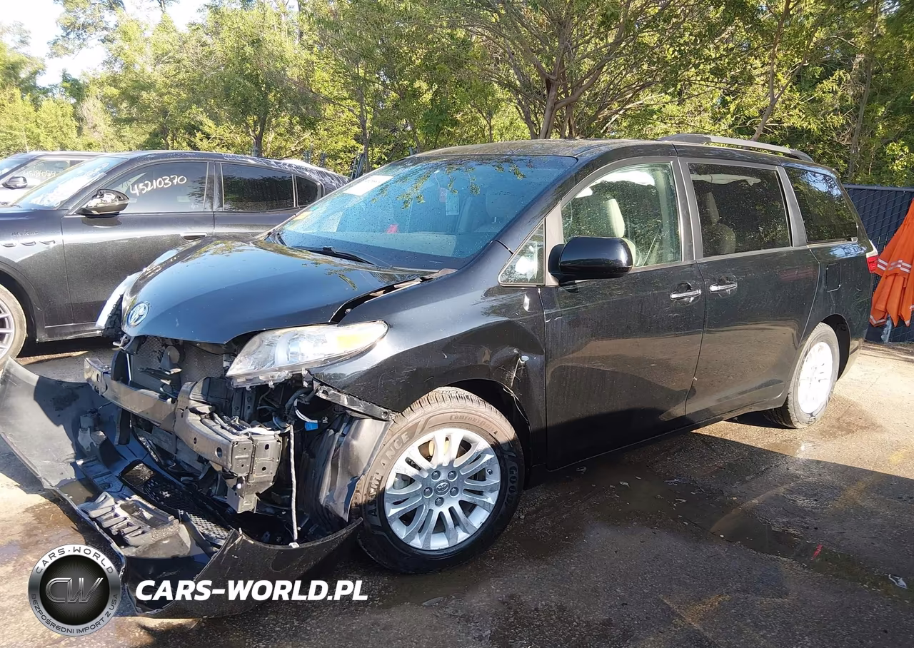 2015 Toyota Sienna Xle 8 Passenger VIN:5TDYK3DC5FS599471 - 2