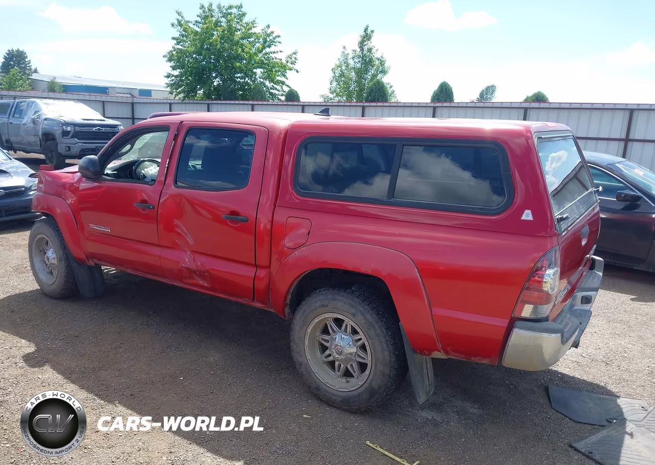 2012 Toyota Tacoma Prerunner V6 VIN:3TMJU4GN2CM138254 - 3