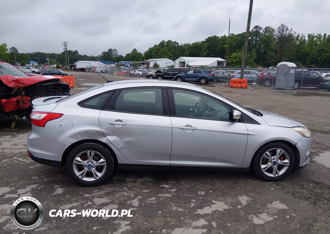 2012 Ford Focus Se VIN:1FAHP3F2XCL341343 - 13