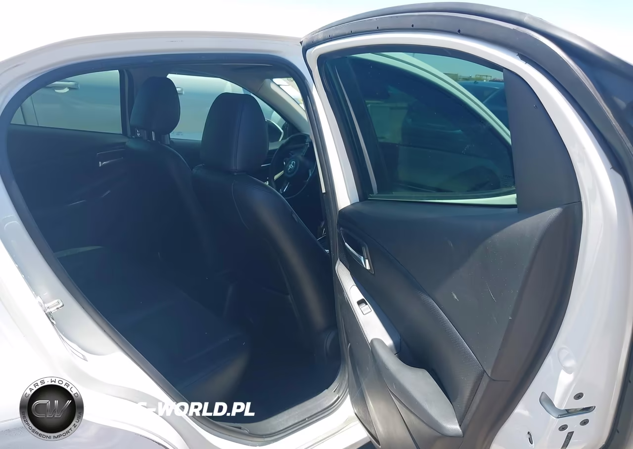 2020 Toyota Yaris Xle VIN:3MYDLBJV7LY707140 - 8
