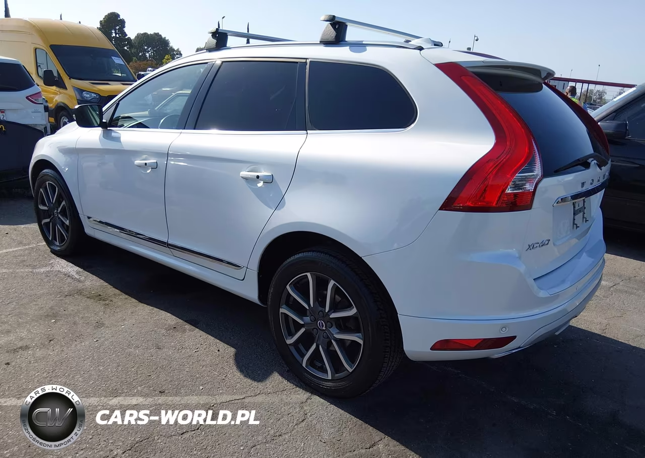 2017 Volvo Xc60 T6 Dynamic VIN:YV449MRR1H2216565 - 3