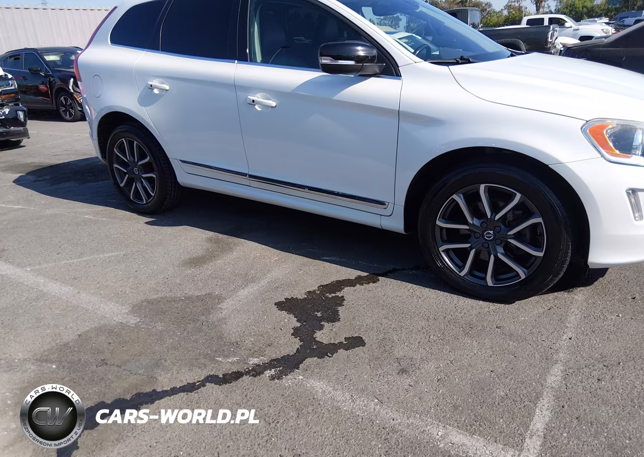 2017 Volvo Xc60 T6 Dynamic VIN:YV449MRR1H2216565 - 6