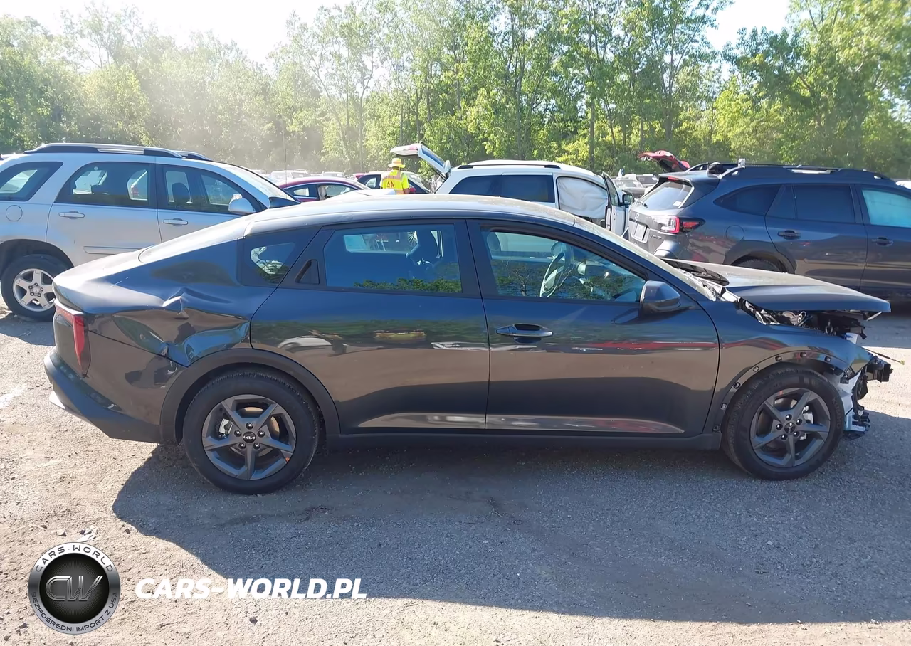 2026 Kia K4 Lxs VIN:3KPFT4DE8TE329989 - 14