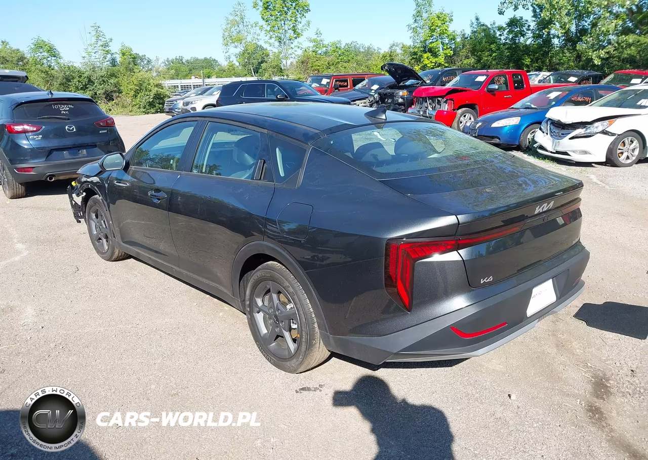 2026 Kia K4 Lxs VIN:3KPFT4DE8TE329989 - 3