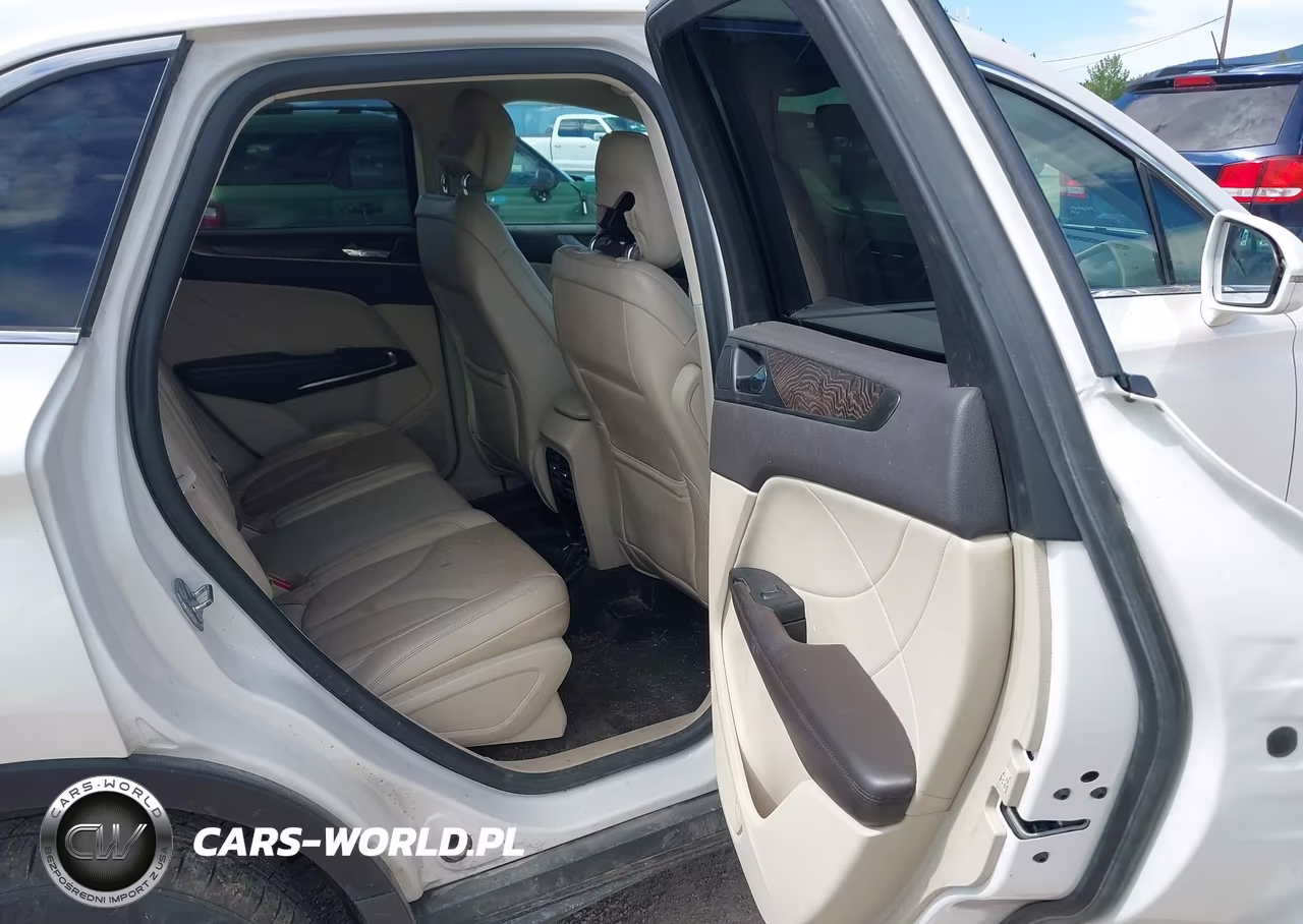 2017 Lincoln Mkc Reserve VIN:5LMCJ3D95HUL62858 - 8