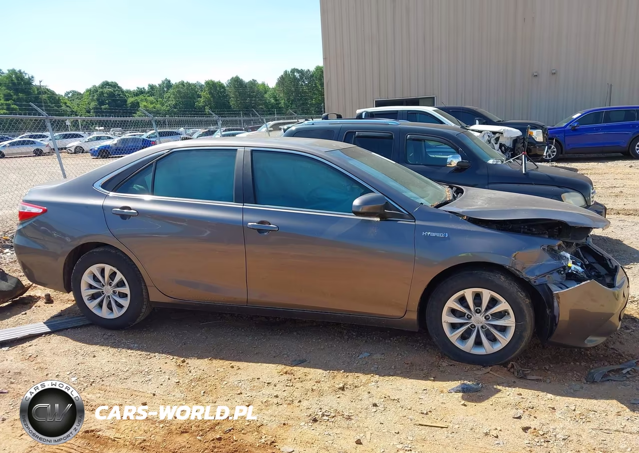 2015 Toyota Camry Hybrid Le VIN:4T1BD1FK6FU164409 - 13