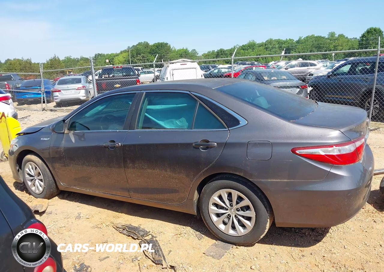 2015 Toyota Camry Hybrid Le VIN:4T1BD1FK6FU164409 - 14