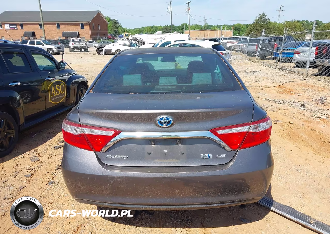 2015 Toyota Camry Hybrid Le VIN:4T1BD1FK6FU164409 - 16