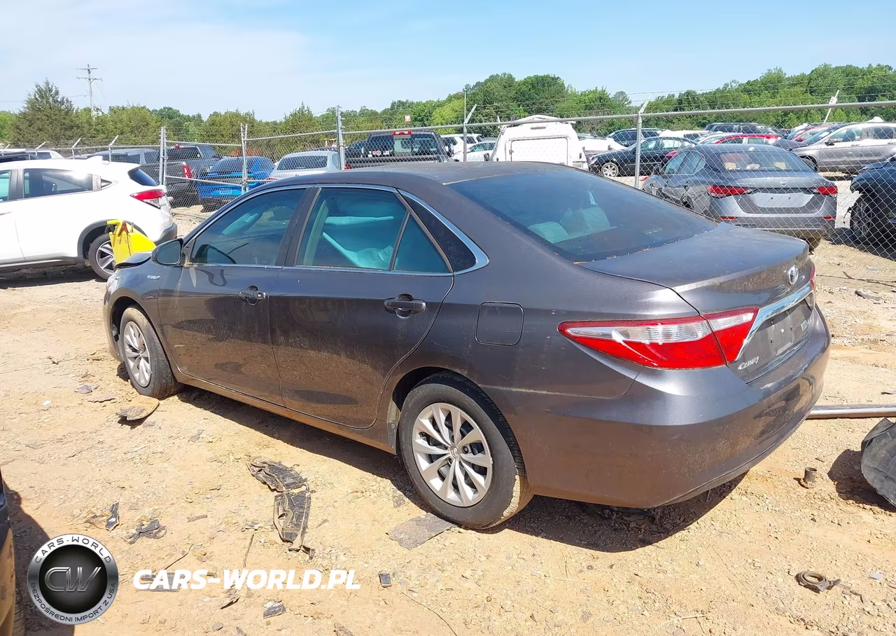 2015 Toyota Camry Hybrid Le VIN:4T1BD1FK6FU164409 - 3