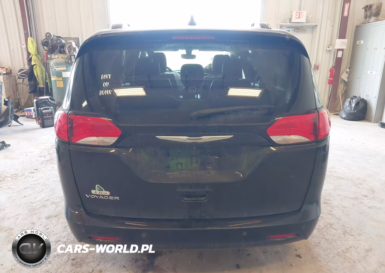 2020 Chrysler Voyager Lxi VIN:2C4RC1DGXLR146900 - 16