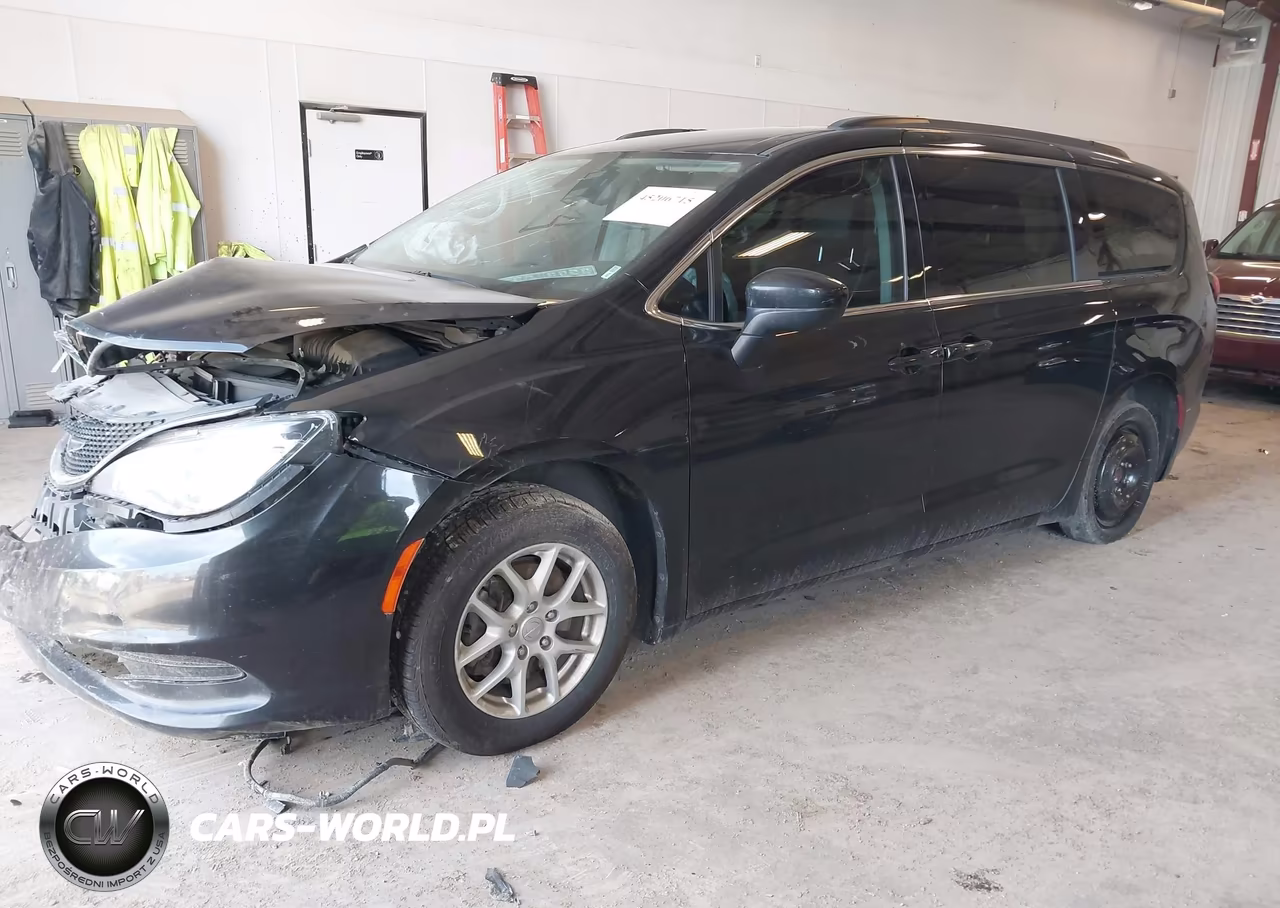 2020 Chrysler Voyager Lxi VIN:2C4RC1DGXLR146900 - 2
