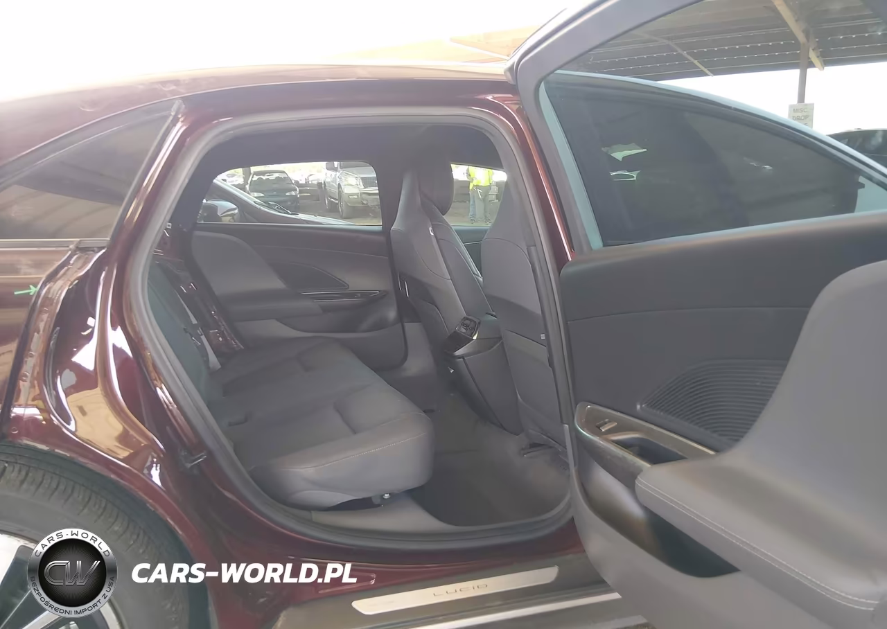 2023 Lucid Air Pure VIN:50EA1PFA9PA007068 - 8