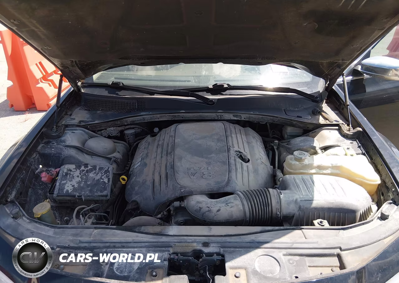 2013 Chrysler 300C VIN:2C3CCAETXDH519964 - 10
