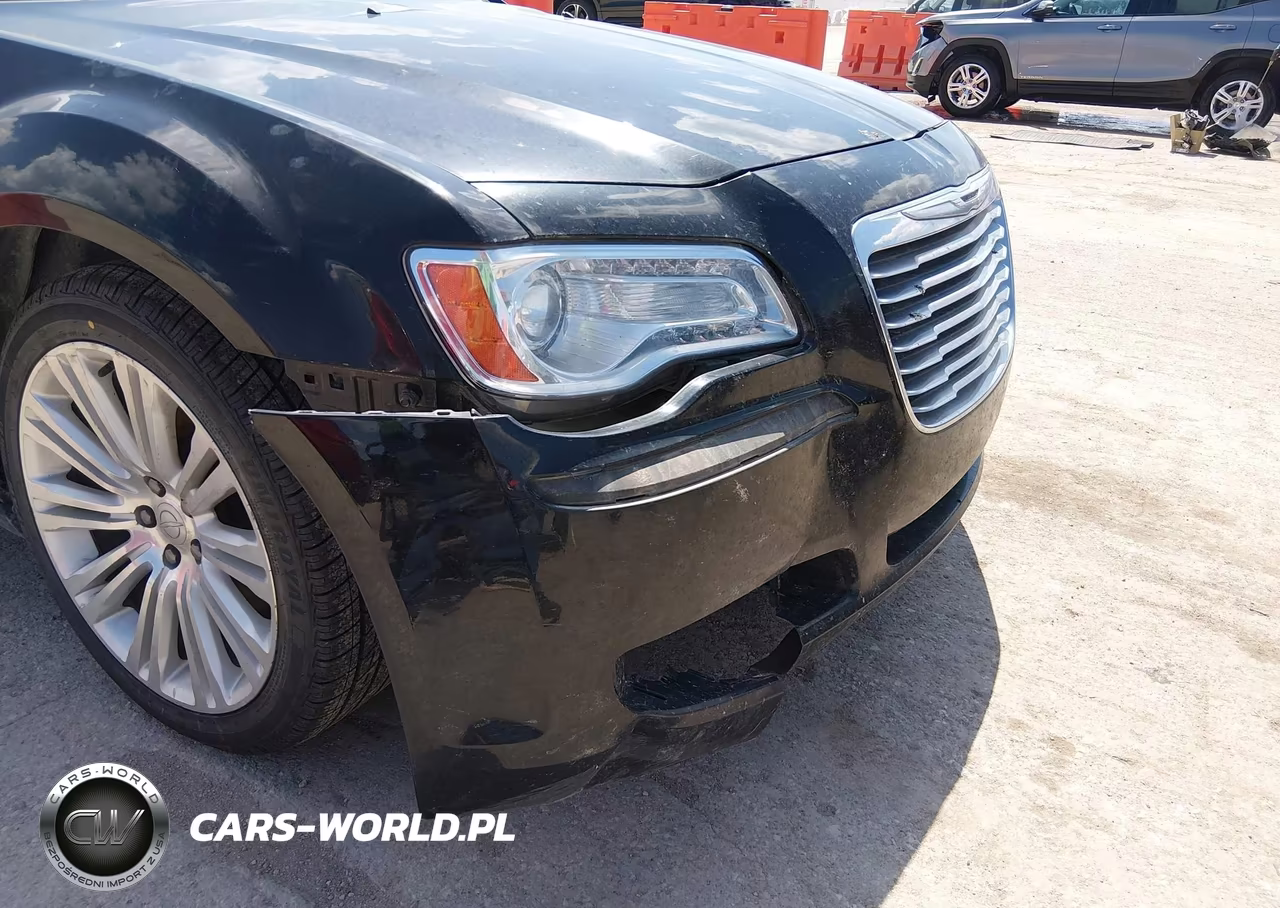2013 Chrysler 300C VIN:2C3CCAETXDH519964 - 6