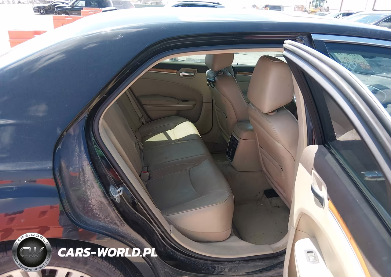 2013 Chrysler 300C VIN:2C3CCAETXDH519964 - 8