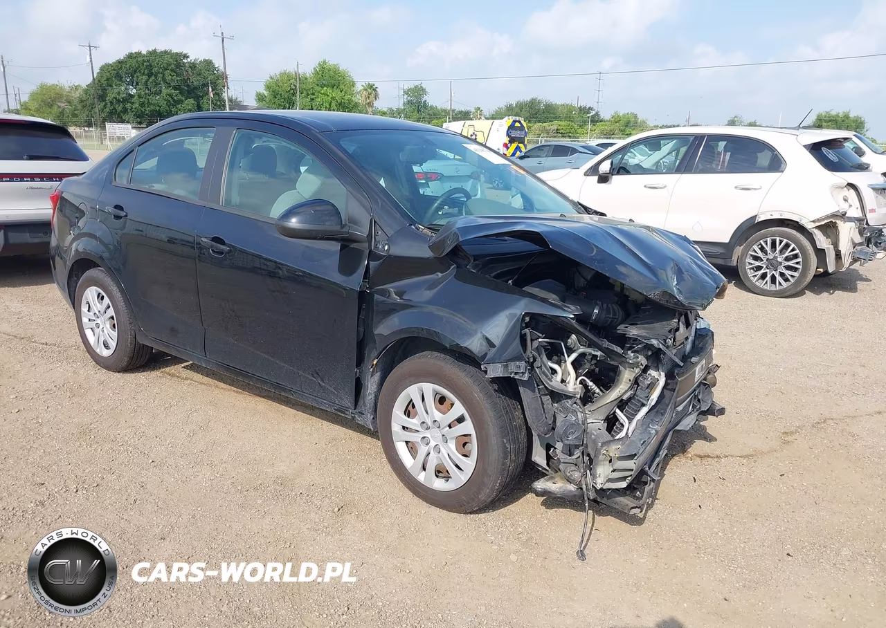 2020 Chevrolet Sonic Fwd Ls – zdjęcie 1 z 17