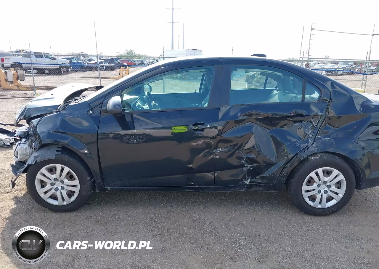 2020 Chevrolet Sonic Fwd Ls VIN:1G1JB5SB1L4101872 - 15