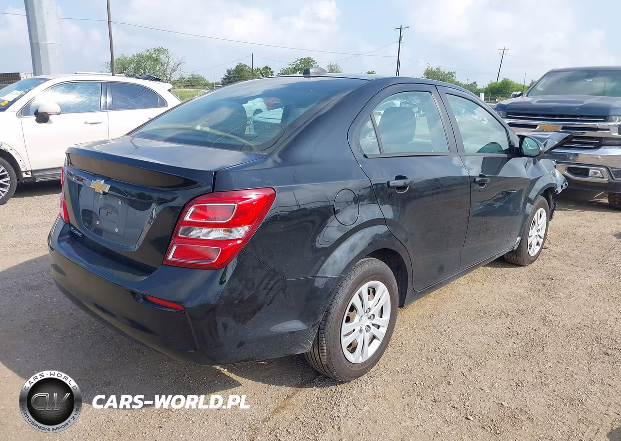 2020 Chevrolet Sonic Fwd Ls VIN:1G1JB5SB1L4101872 - 4