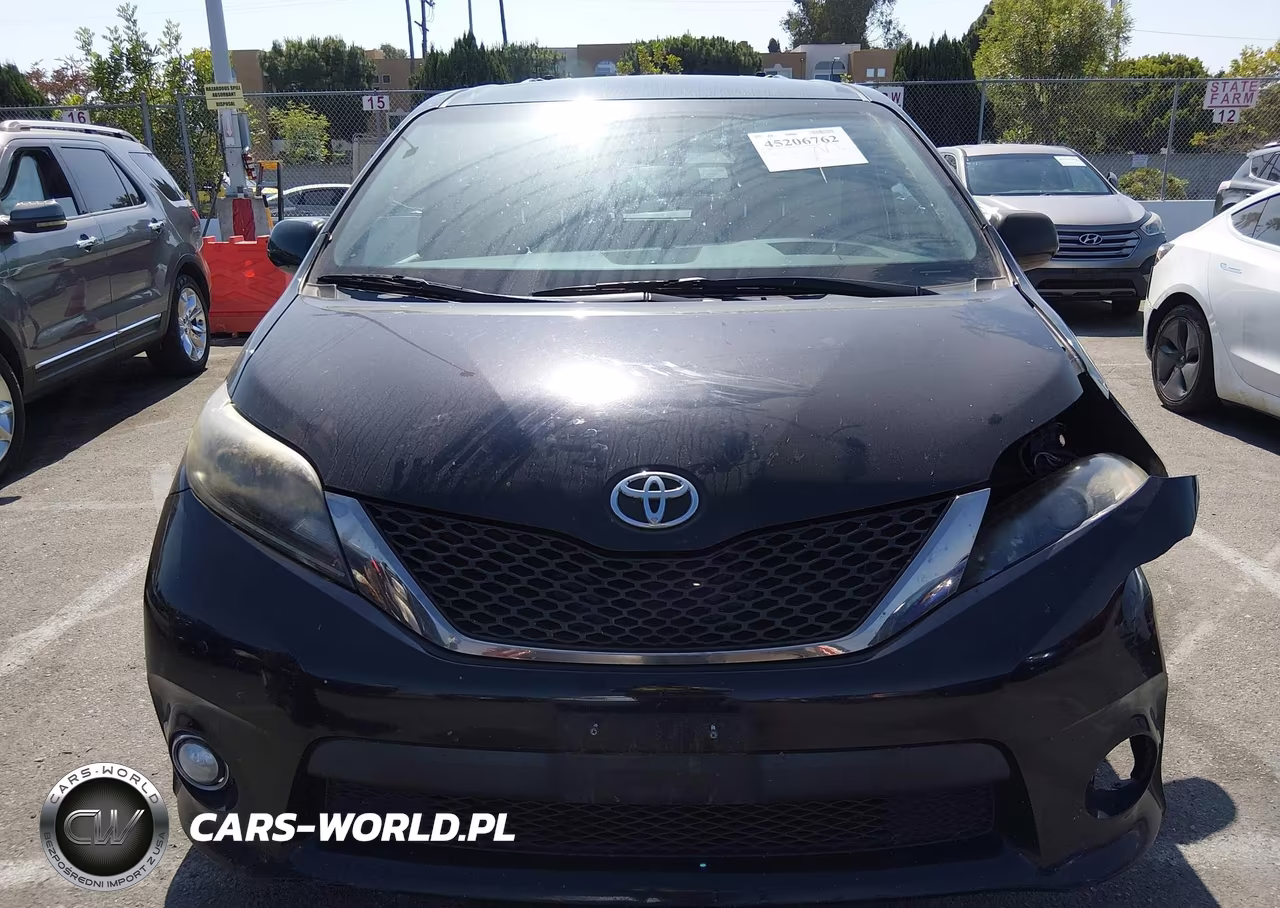 2015 Toyota Sienna Se 8 Passenger VIN:5TDXK3DC9FS683112 - 12