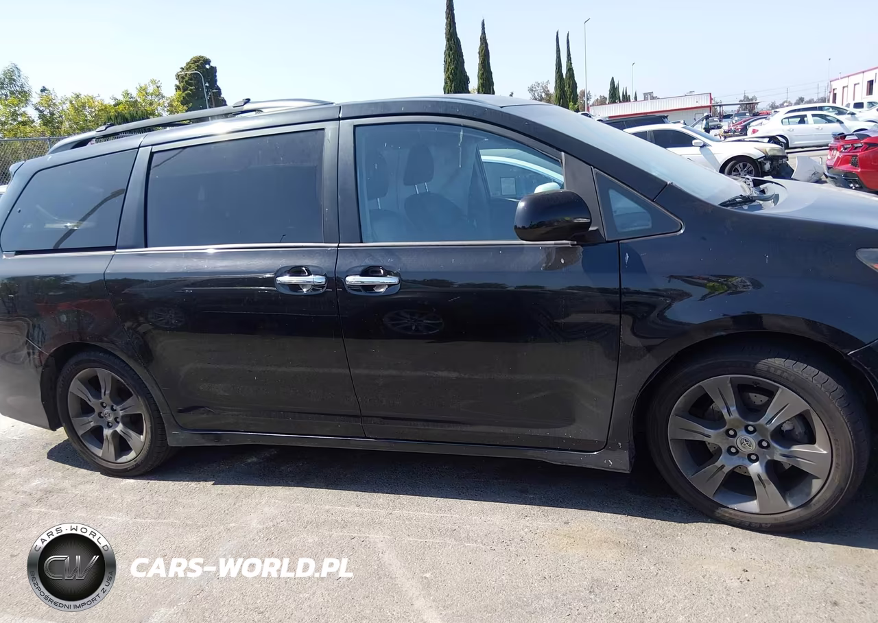 2015 Toyota Sienna Se 8 Passenger VIN:5TDXK3DC9FS683112 - 13