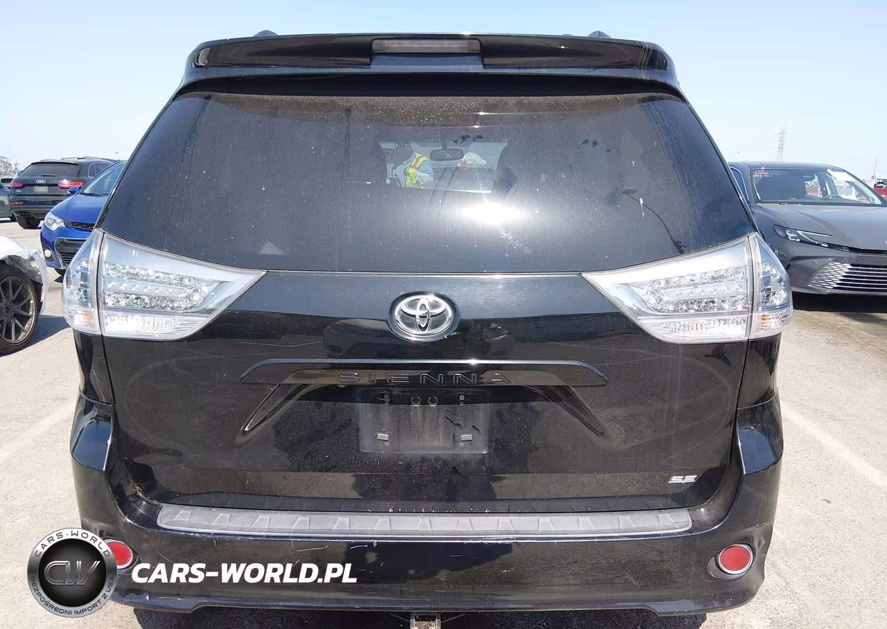 2015 Toyota Sienna Se 8 Passenger VIN:5TDXK3DC9FS683112 - 16