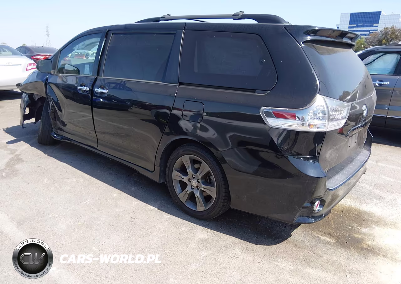 2015 Toyota Sienna Se 8 Passenger VIN:5TDXK3DC9FS683112 - 3