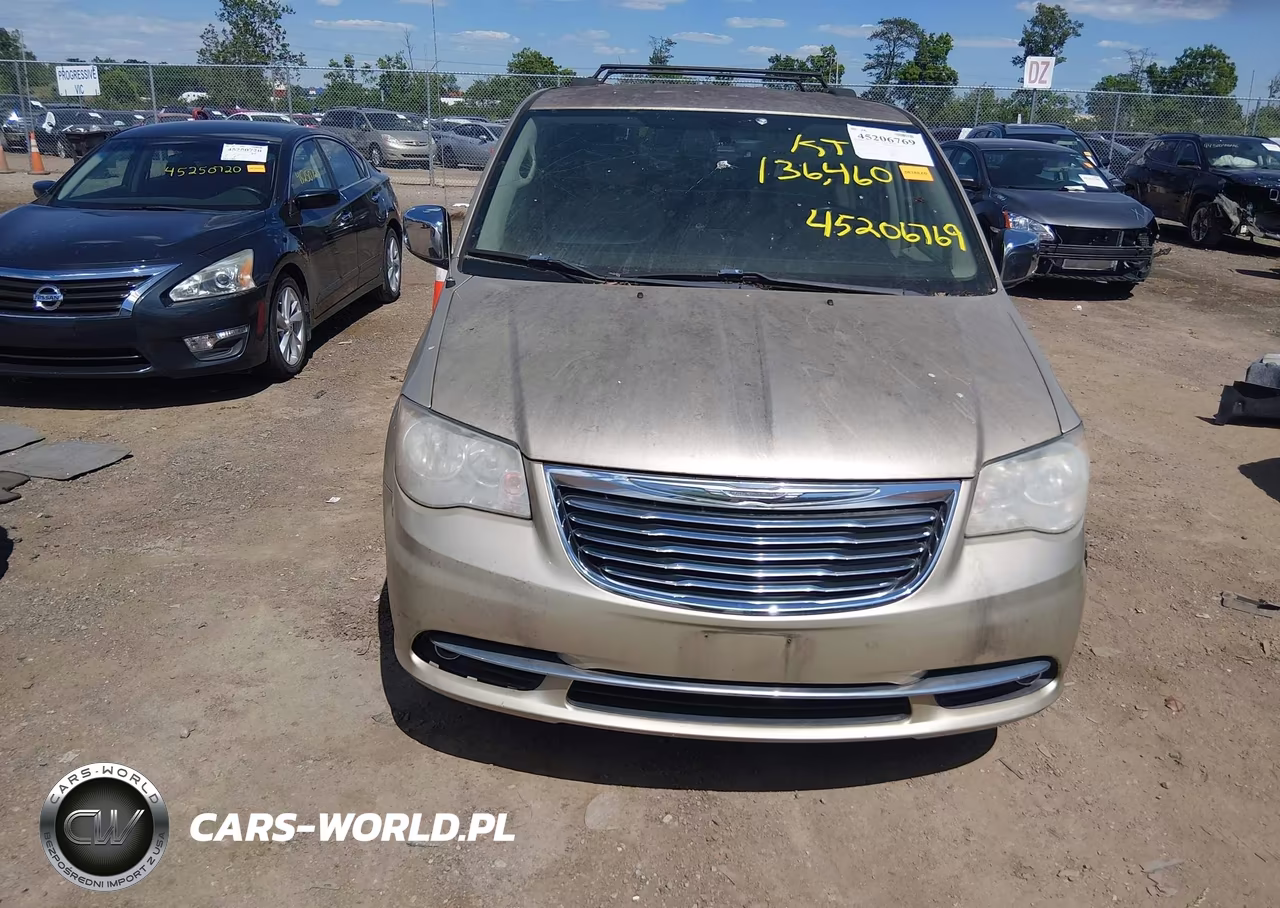 2011 Chrysler Town & Country Touring-L VIN:2A4RR8DG5BR721954 - 6