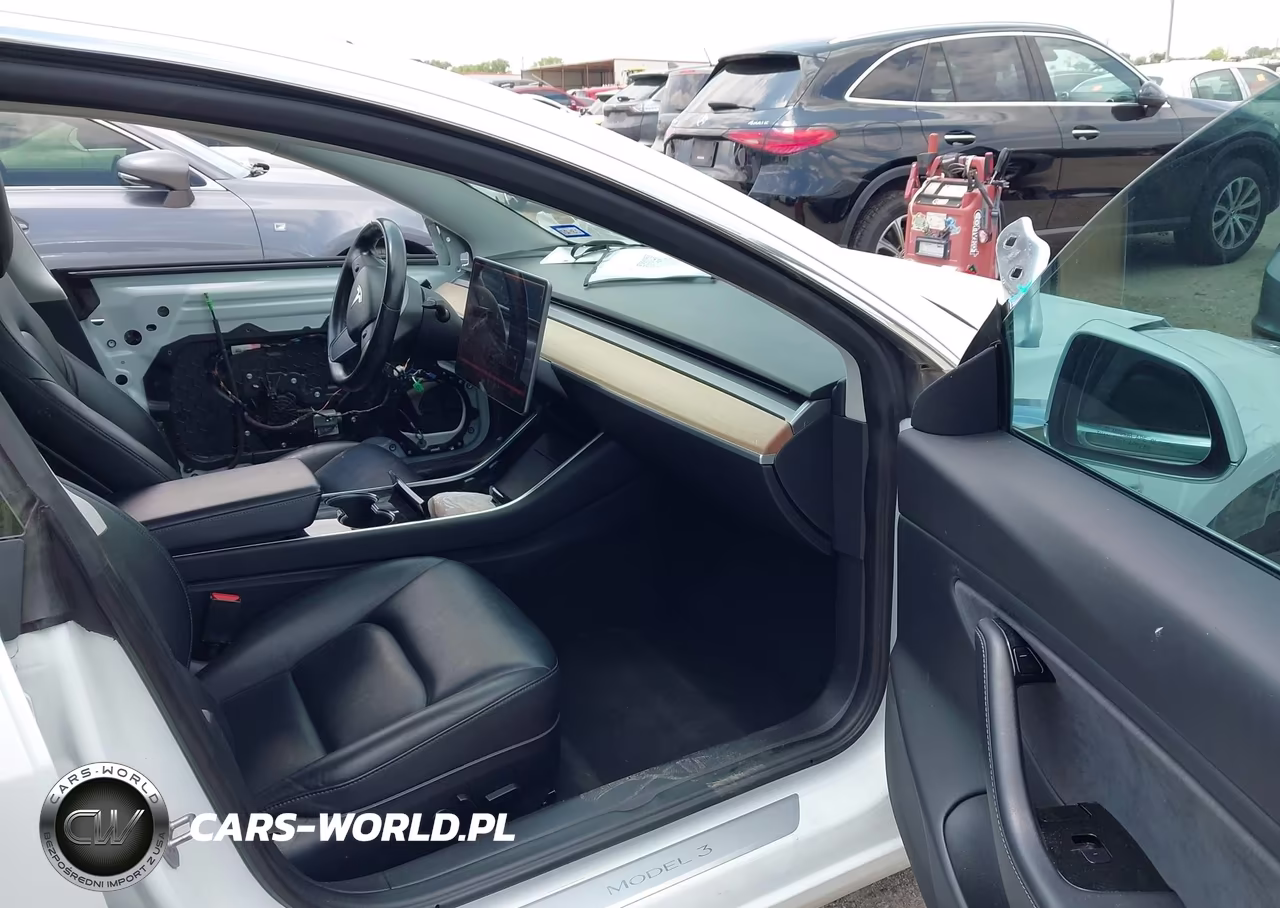 2018 Tesla Model 3 Long Range-Performance VIN:5YJ3E1EB1JF094875 - 5