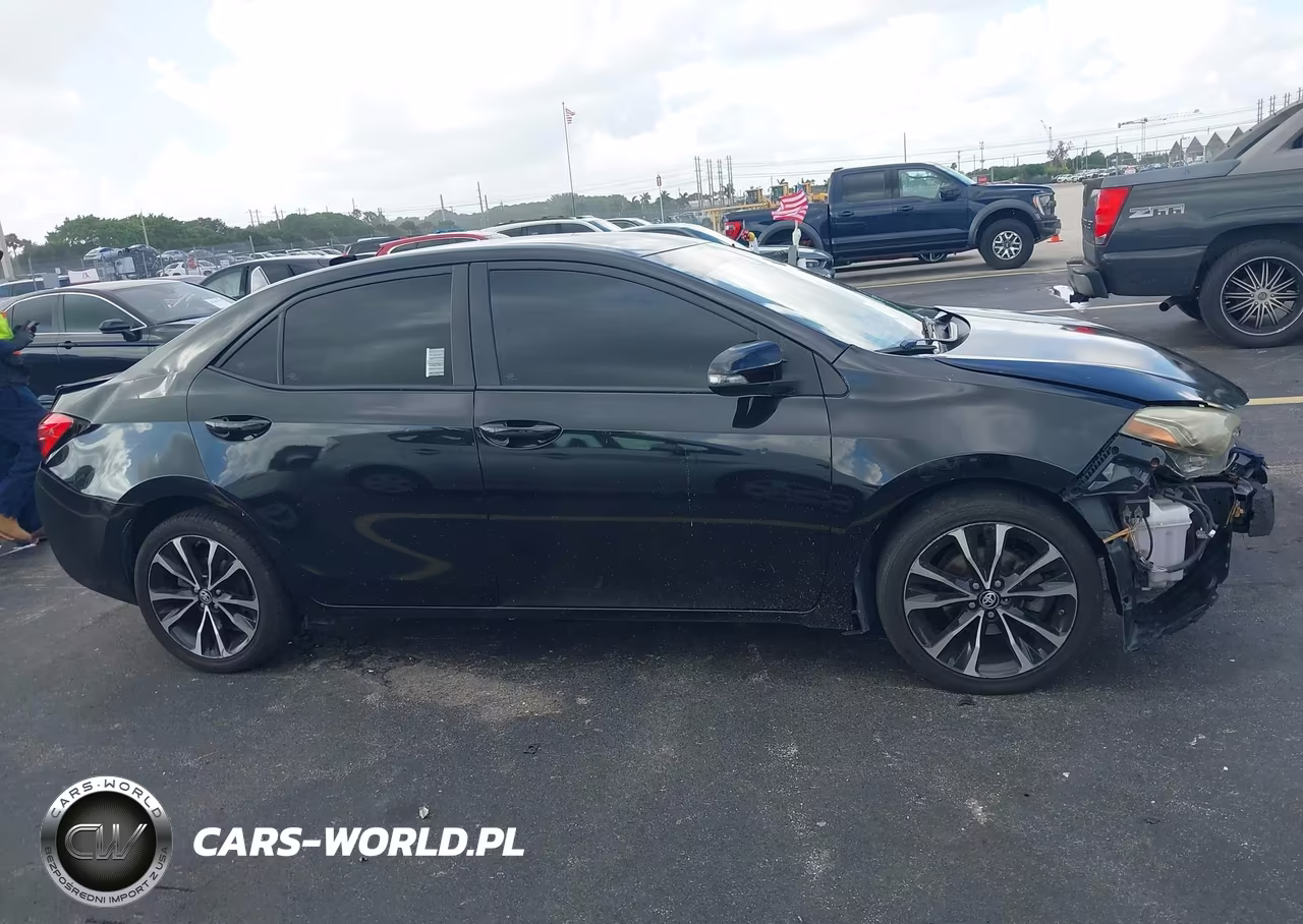 2018 Toyota Corolla Se VIN:2T1BURHE8JC031148 - 13