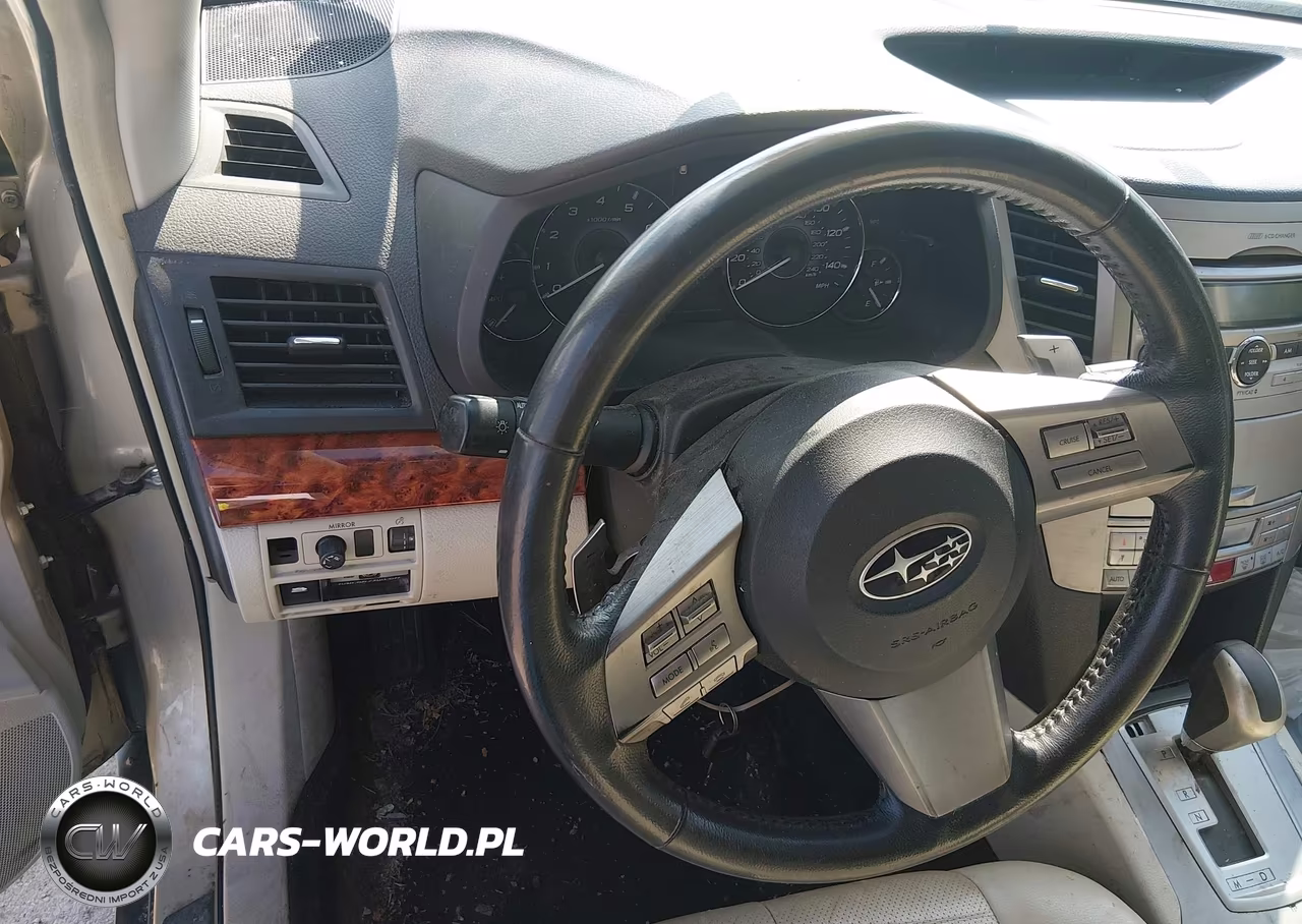 2010 Subaru Outback 2.5I Limited VIN:4S4BRBKC8A3379181 - 18