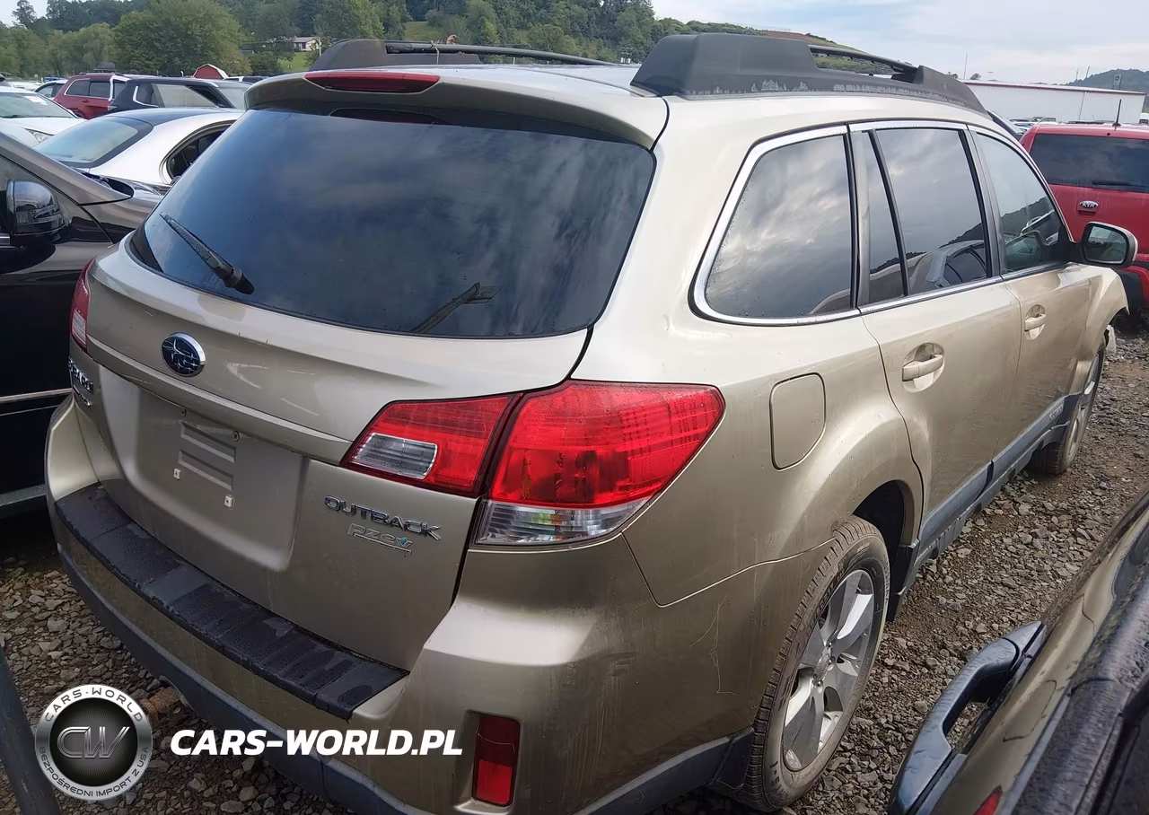 2010 Subaru Outback 2.5I Limited VIN:4S4BRBKC8A3379181 - 4