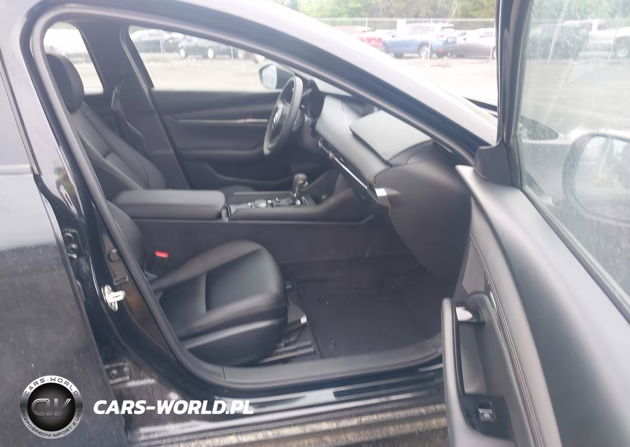 2026 Mazda Mazda3 2.5 S Preferred VIN:JM1BPACL2T1866409 - 5