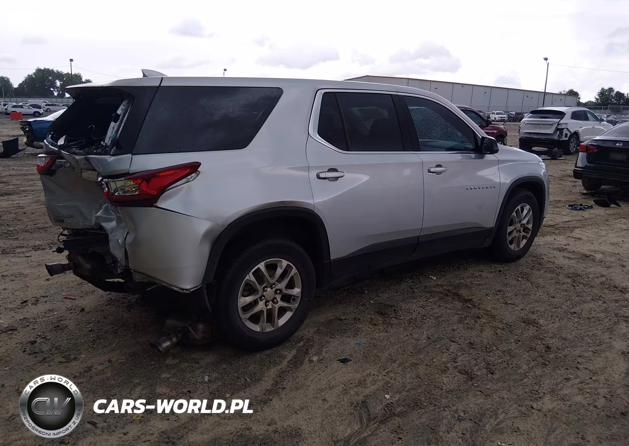 2021 Chevrolet Traverse Fwd Ls VIN:1GNERFKW6MJ138536 - 4
