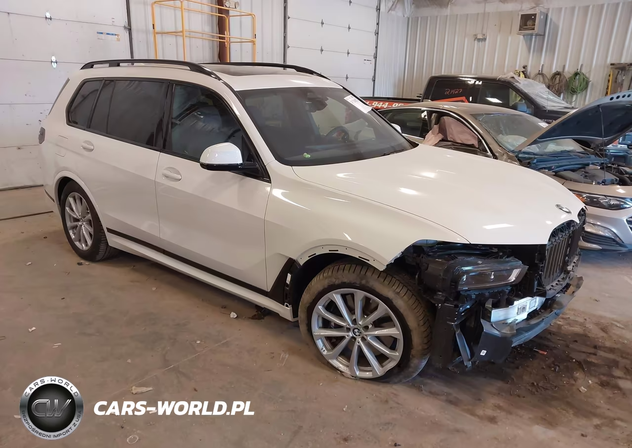 2026 BMW X7 xDrive40I – zdjęcie 1 z 16