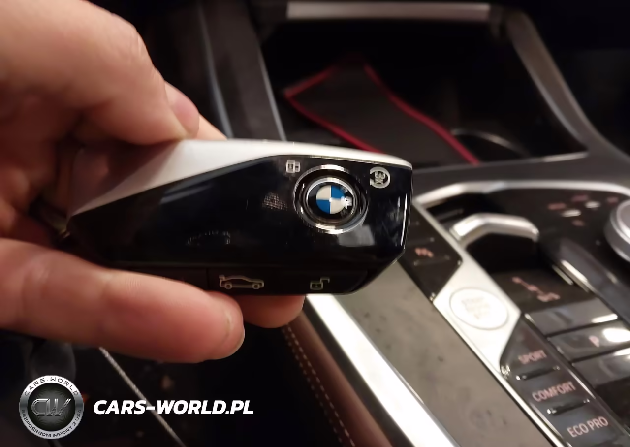 2026 BMW X7 xDrive40I VIN:5UX23EM02T9300600 - 11