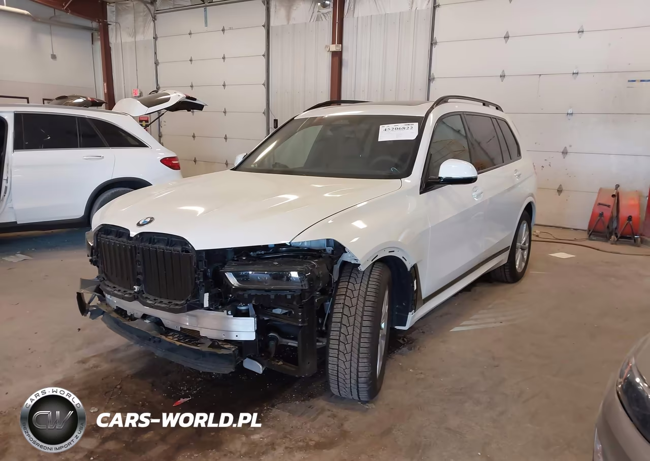 2026 BMW X7 xDrive40I VIN:5UX23EM02T9300600 - 6