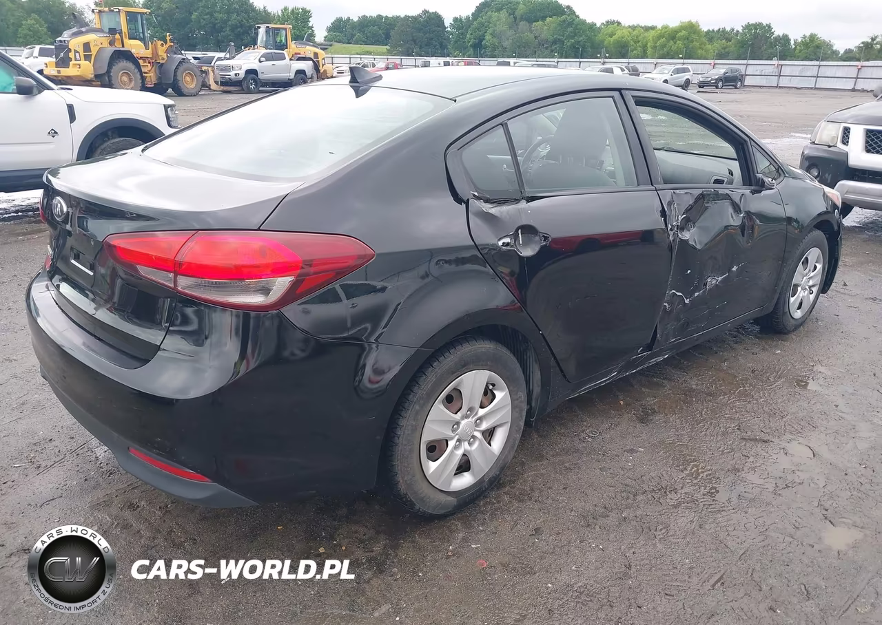 2017 Kia Forte Lx VIN:3KPFK4A73HE067847 - 21