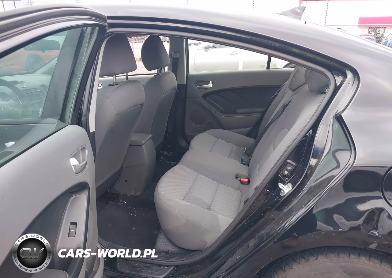 2017 Kia Forte Lx VIN:3KPFK4A73HE067847 - 8