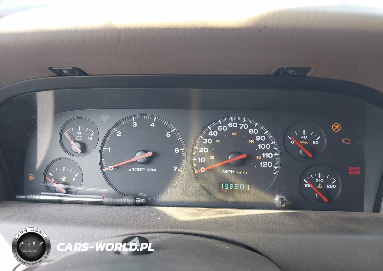 2001 Jeep Grand Cherokee Laredo VIN:1J4GW48S71C614936 - 7