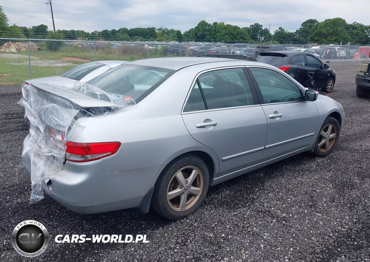 2003 Honda Accord 2.4 Ex VIN:1HGCM566X3A058823 - 4