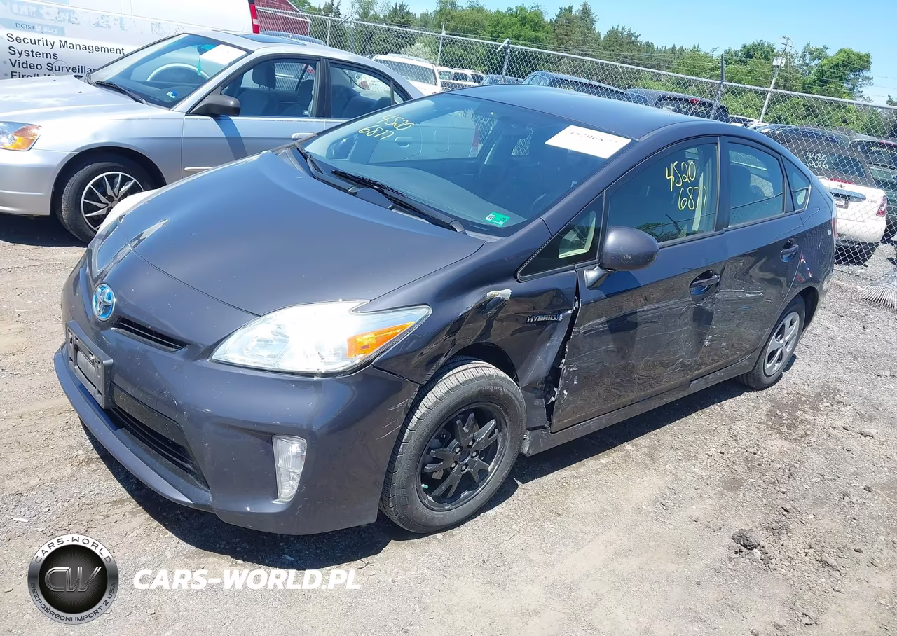 2014 Toyota Prius Two VIN:JTDKN3DU6E1743708 - 2