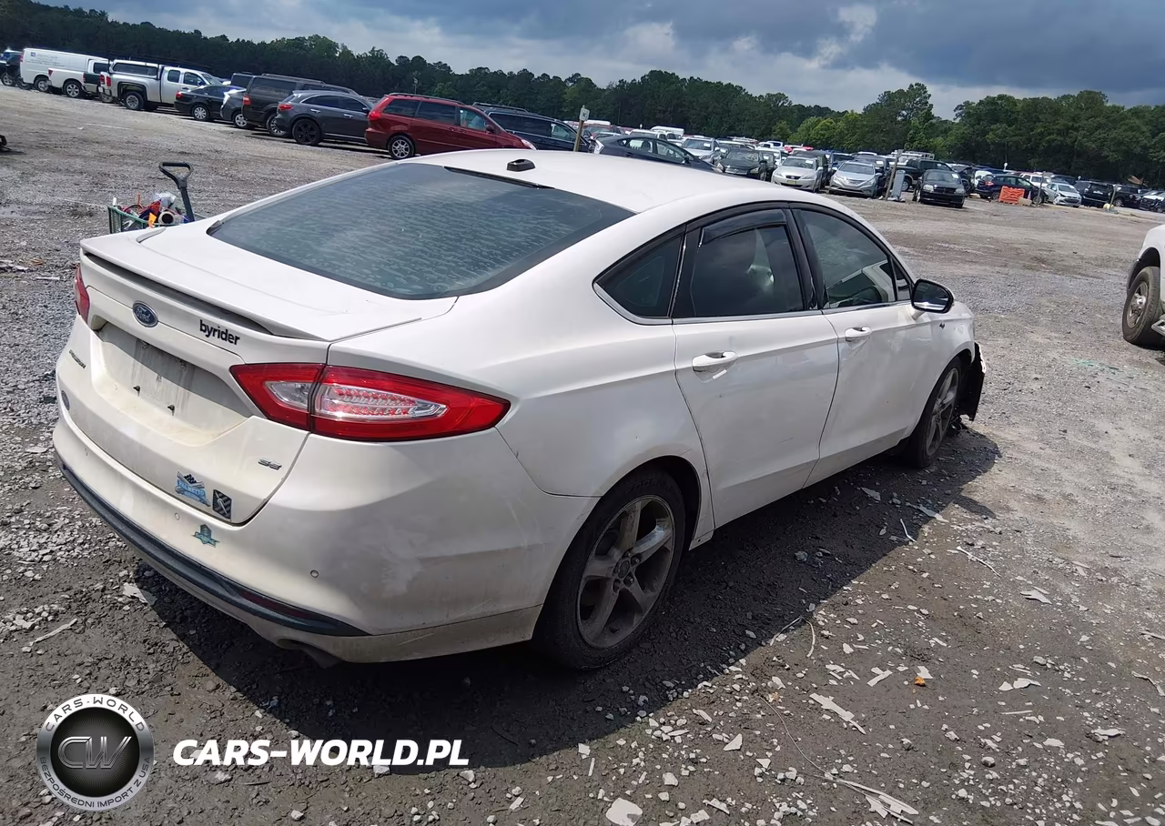 2015 Ford Fusion Se VIN:3FA6P0H75FR256138 - 4